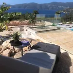 Yoga -retreat -villa Sappho Near Ammoussa *