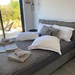 Yoga -retreat -villa Sappho Near Ammoussa Villa