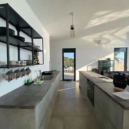 Yoga -retreat -villa Sappho Near Ammoussa Evgiros