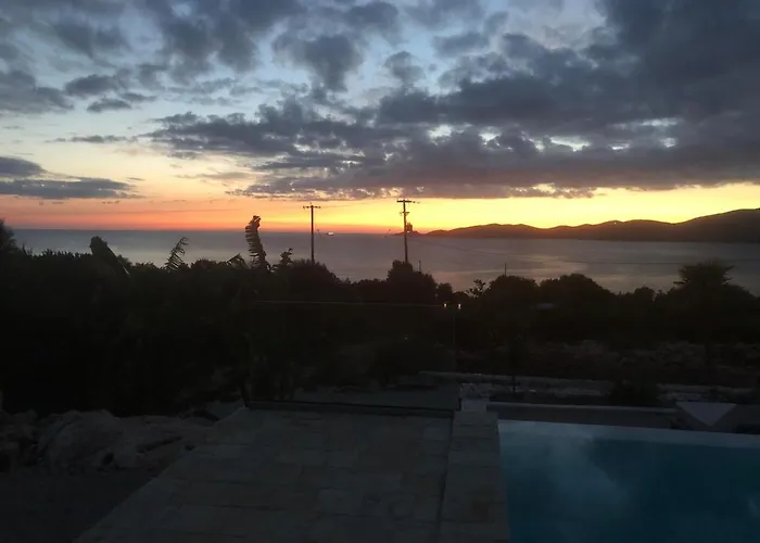 Yoga -retreat -villa Sappho Near Ammoussa Villa