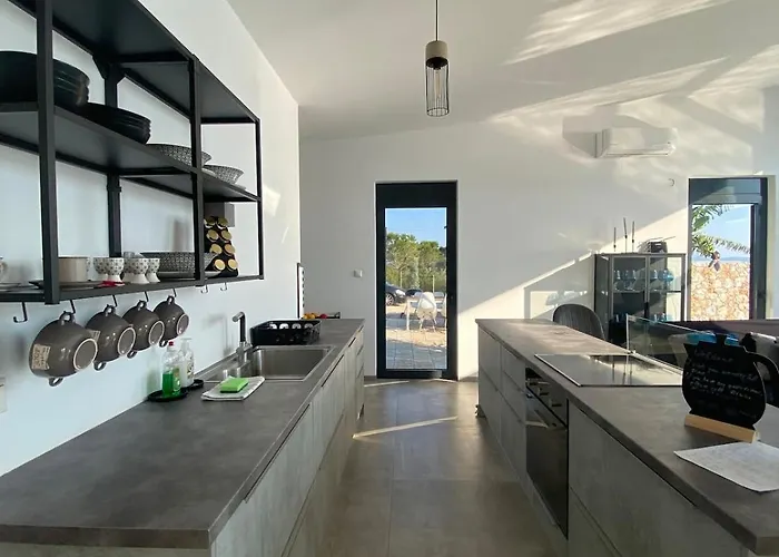 Yoga -retreat -villa Sappho Near Ammoussa Evgiros